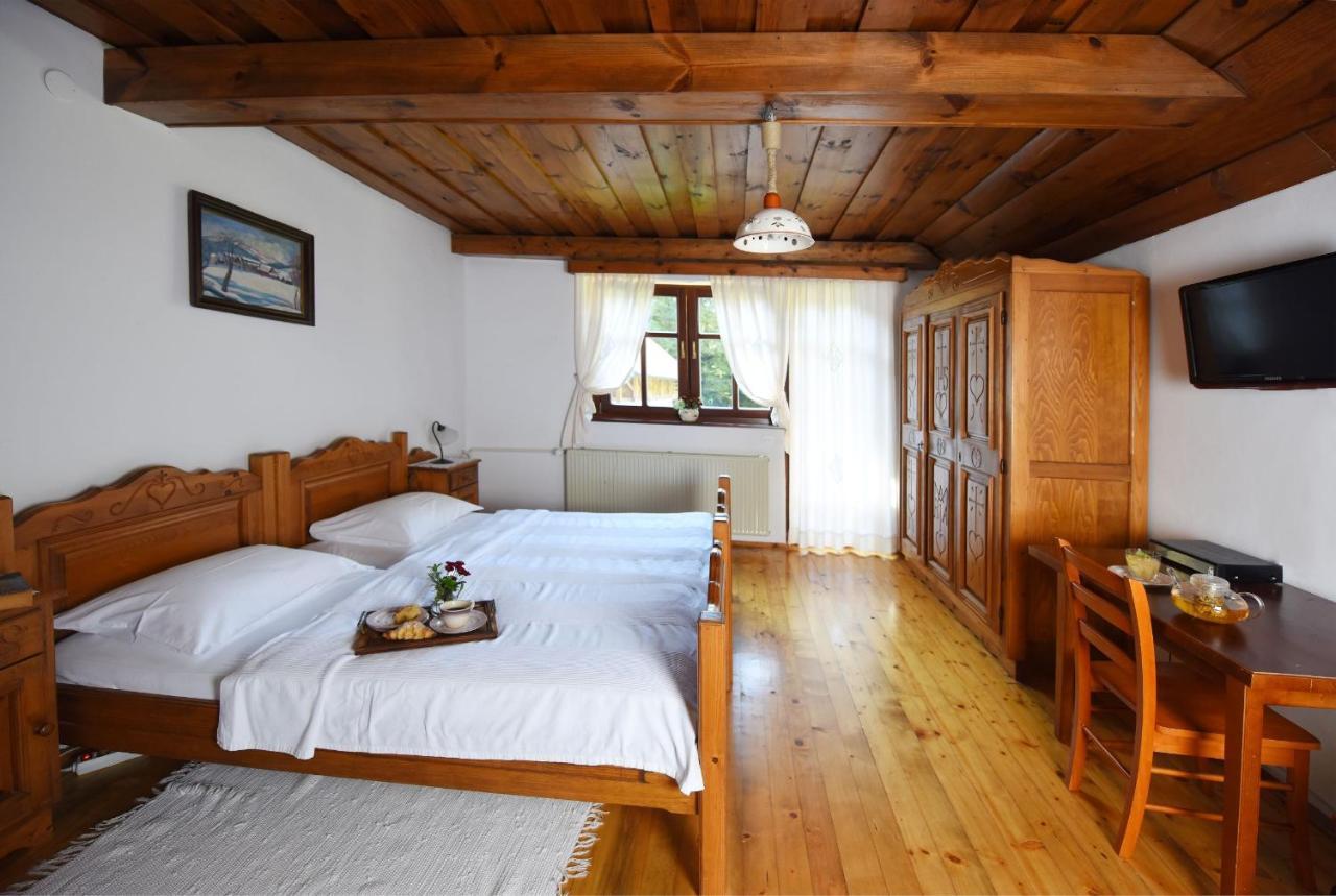 Domacija Seruga Countryside Hotel نوفو ميستو المظهر الخارجي الصورة